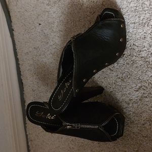 Nwot black sexy heels